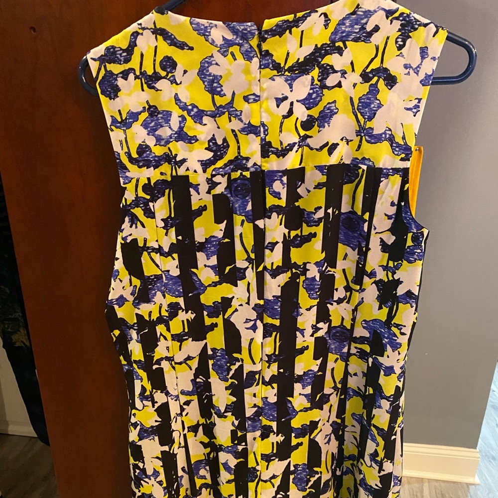 Petite Pilotto sleeveless dress